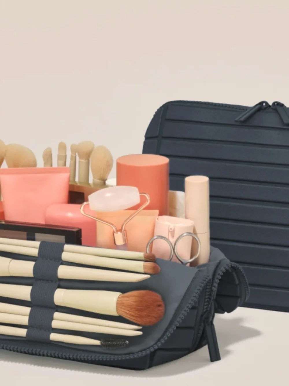 Vicuna Parallel/Aform Make Up Bag